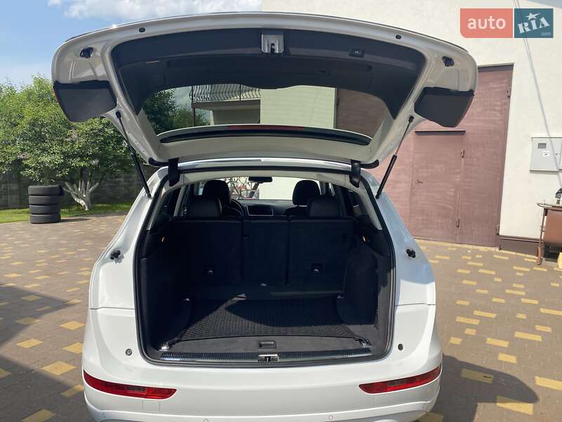 Позашляховик / Кросовер Audi Q5 2014 в Рівному