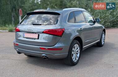 Позашляховик / Кросовер Audi Q5 2013 в 