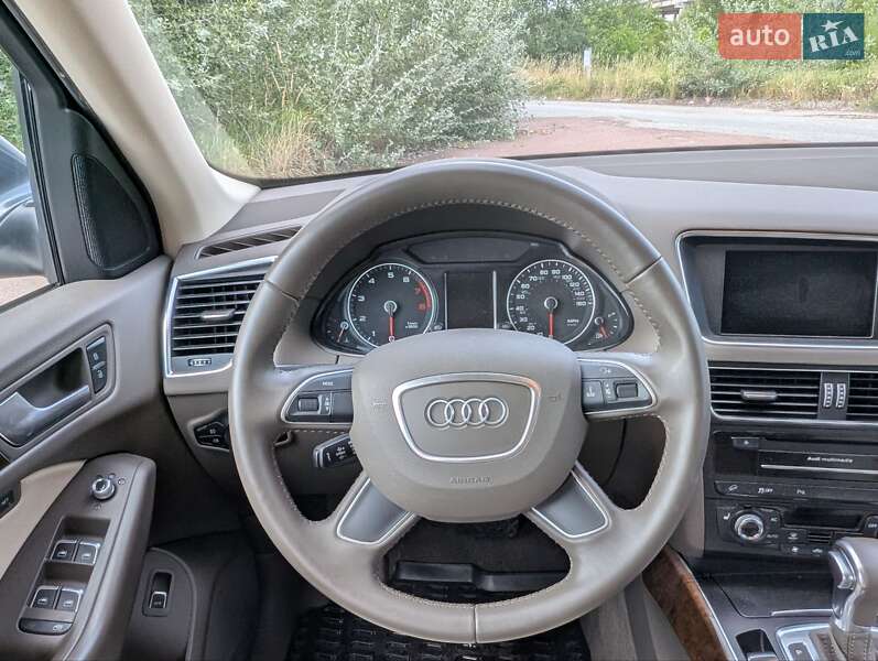 Позашляховик / Кросовер Audi Q5 2013 в Києві