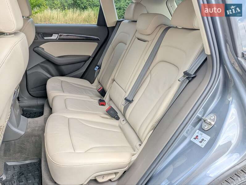 Позашляховик / Кросовер Audi Q5 2013 в Києві