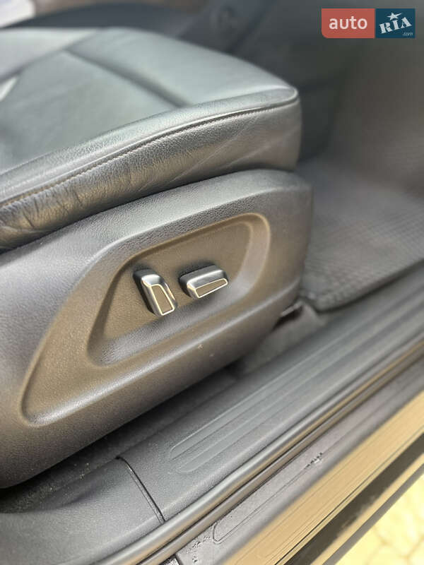 Позашляховик / Кросовер Audi Q5 2012 в Львові