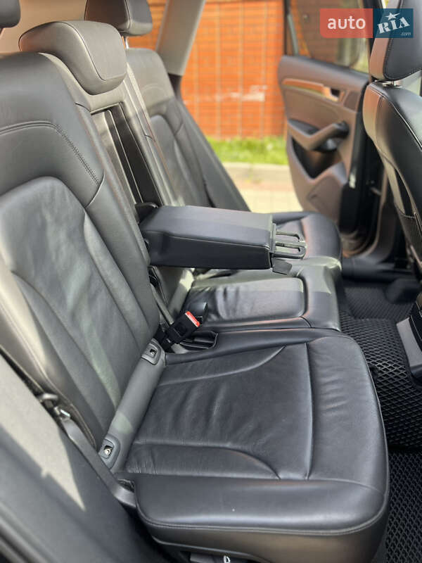 Позашляховик / Кросовер Audi Q5 2012 в Львові
