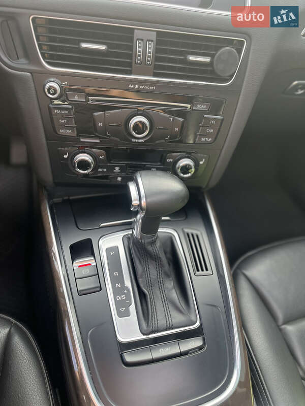 Позашляховик / Кросовер Audi Q5 2012 в Львові