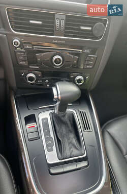 Позашляховик / Кросовер Audi Q5 2012 в 