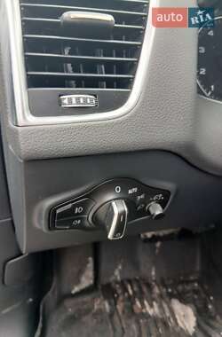 Внедорожник / Кроссовер Audi Q5 2015 в 