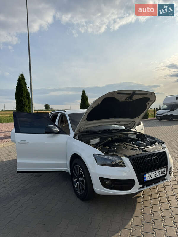 Позашляховик / Кросовер Audi Q5 2012 в Рівному