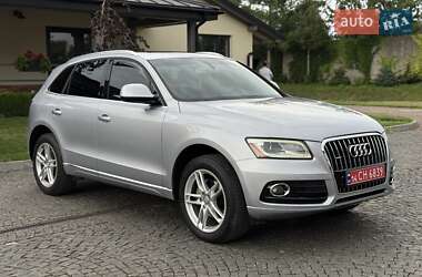 Внедорожник / Кроссовер Audi Q5 2015 в 