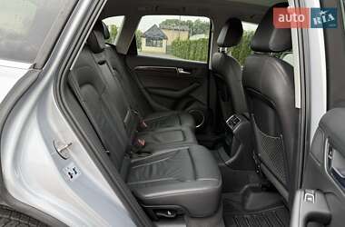 Внедорожник / Кроссовер Audi Q5 2015 в 