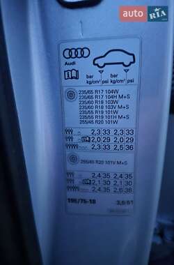 Внедорожник / Кроссовер Audi Q5 2017 в 