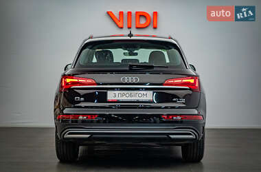 Внедорожник / Кроссовер Audi Q5 2021 в 