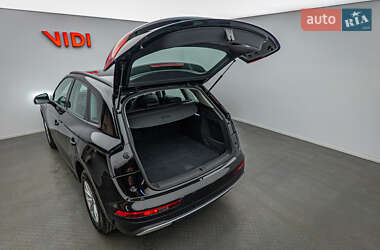 Внедорожник / Кроссовер Audi Q5 2021 в 