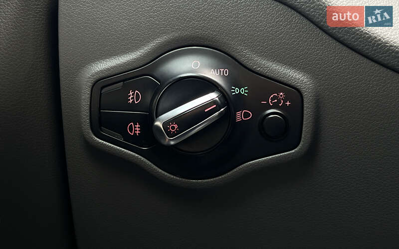 Позашляховик / Кросовер Audi Q5 2012 в Львові