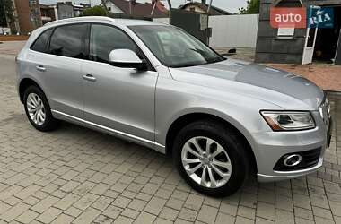 Внедорожник / Кроссовер Audi Q5 2015 в 
