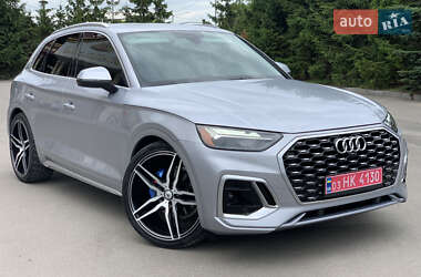 Внедорожник / Кроссовер Audi Q5 2021 в 