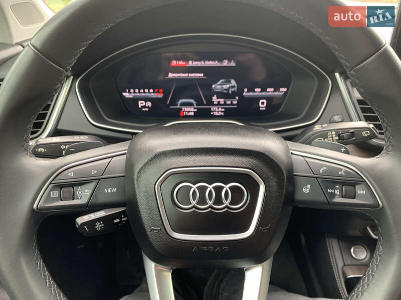 Позашляховик / Кросовер Audi Q5 2021 в Тернополі