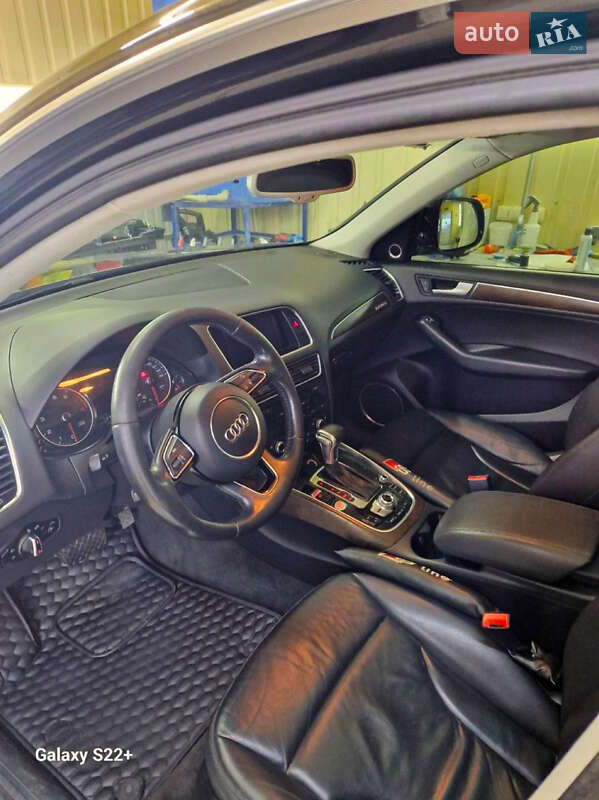 Позашляховик / Кросовер Audi Q5 2014 в Львові