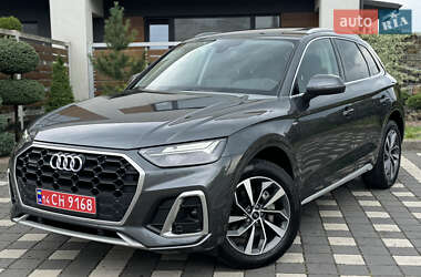 Позашляховик / Кросовер Audi Q5 2023 в 