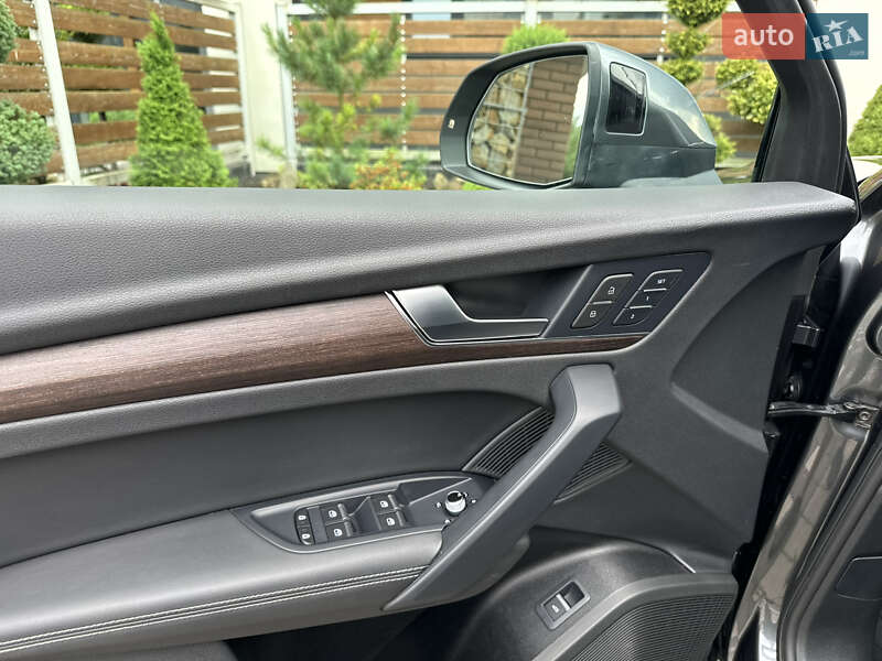 Внедорожник / Кроссовер Audi Q5 2023 в Стрые