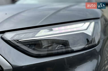 Позашляховик / Кросовер Audi Q5 2023 в 