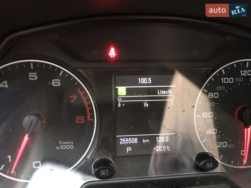 Позашляховик / Кросовер Audi Q5 2012 в Шептицькому