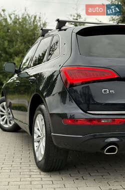 Внедорожник / Кроссовер Audi Q5 2015 в 