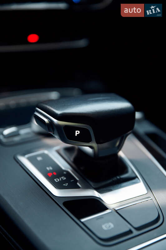 Внедорожник / Кроссовер Audi Q5 2018 в Львове