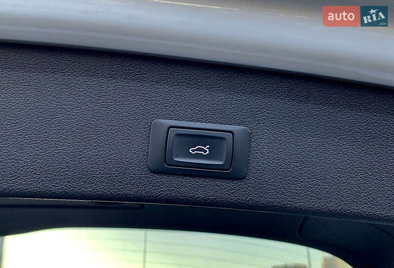 Позашляховик / Кросовер Audi Q5 2014 в Києві