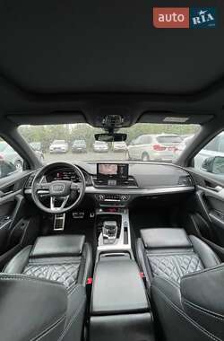 Внедорожник / Кроссовер Audi Q5 2022 в 