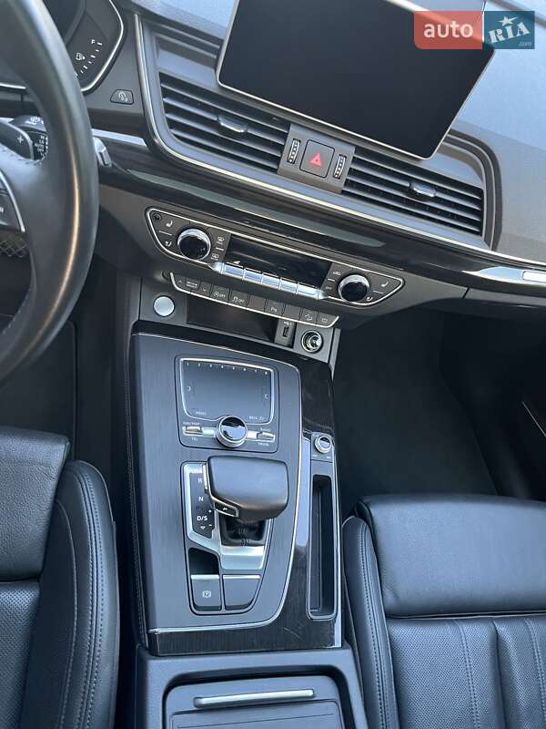 Внедорожник / Кроссовер Audi Q5 2019 в Белой Церкви