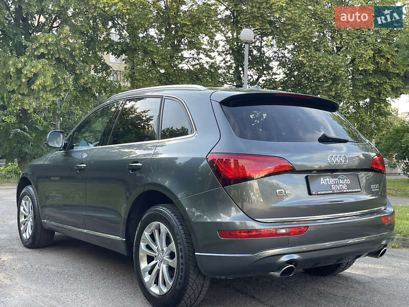 Внедорожник / Кроссовер Audi Q5 2015 в Ровно