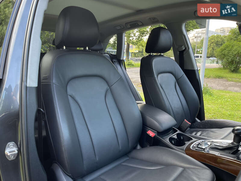 Внедорожник / Кроссовер Audi Q5 2015 в Ровно