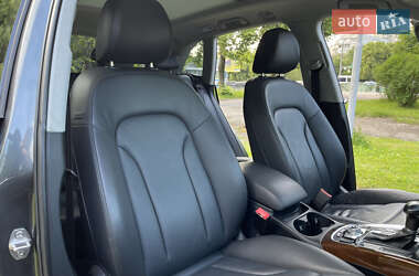 Позашляховик / Кросовер Audi Q5 2015 в 