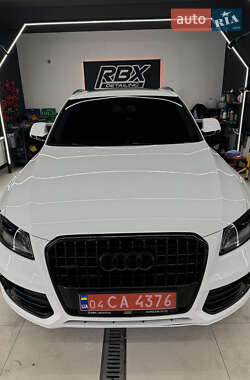 Позашляховик / Кросовер Audi Q5 2015 в 