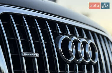 Внедорожник / Кроссовер Audi Q5 2016 в 