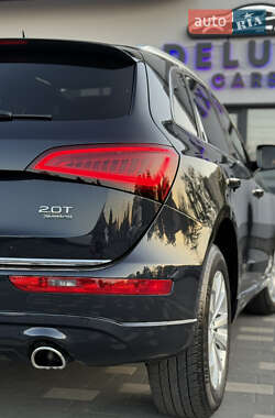 Внедорожник / Кроссовер Audi Q5 2016 в 