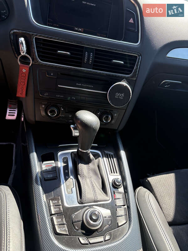 Позашляховик / Кросовер Audi Q5 2009 в Хмільнику