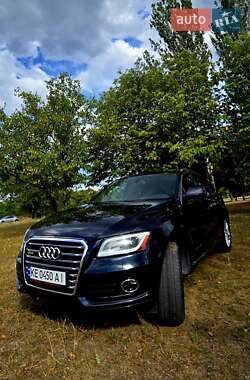 Внедорожник / Кроссовер Audi Q5 2012 в 