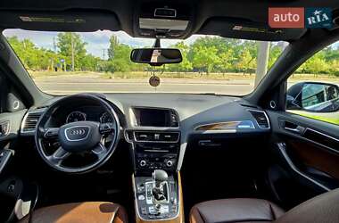Внедорожник / Кроссовер Audi Q5 2012 в 