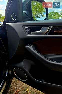 Внедорожник / Кроссовер Audi Q5 2012 в 