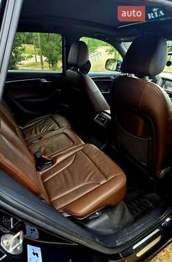 Внедорожник / Кроссовер Audi Q5 2012 в 