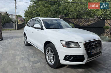 Внедорожник / Кроссовер Audi Q5 2012 в 