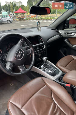 Позашляховик / Кросовер Audi Q5 2014 в 