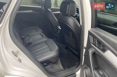 Внедорожник / Кроссовер Audi Q5 2018 в 