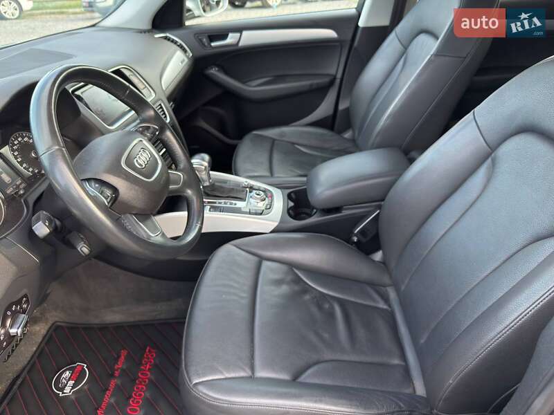 Позашляховик / Кросовер Audi Q5 2016 в Харкові