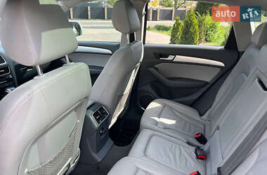 Внедорожник / Кроссовер Audi Q5 2013 в 
