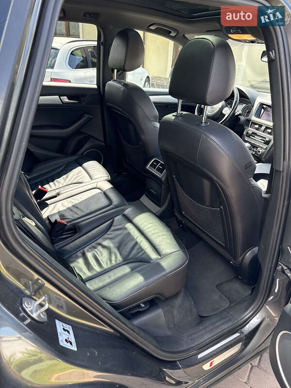 Внедорожник / Кроссовер Audi Q5 2014 в Шептицькому