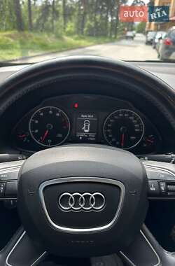 Позашляховик / Кросовер Audi Q5 2012 в 