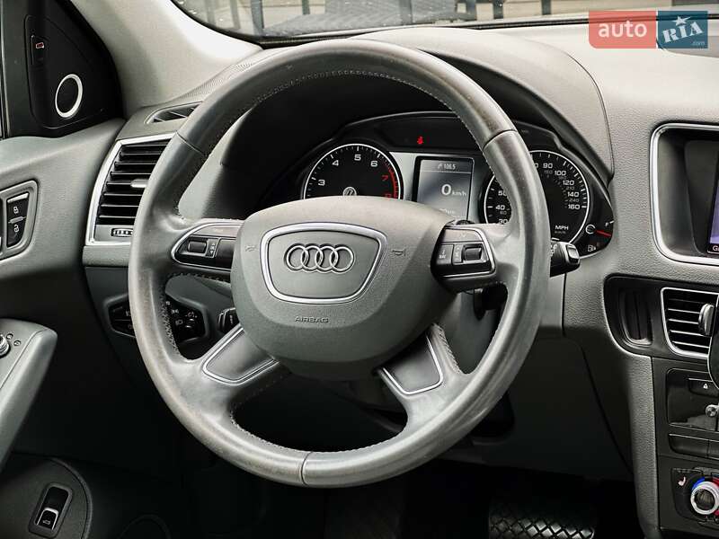 Позашляховик / Кросовер Audi Q5 2014 в Києві