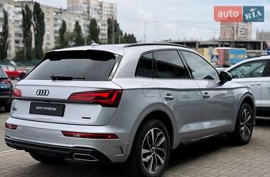 Внедорожник / Кроссовер Audi Q5 2022 в 