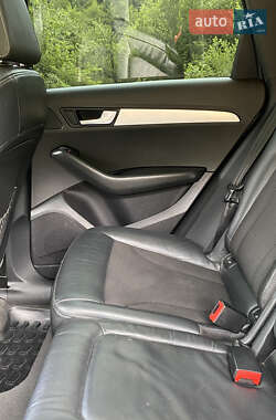 Внедорожник / Кроссовер Audi Q5 2010 в 